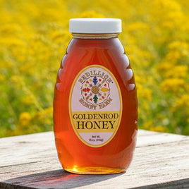 Goldenrod honey in a 1 pound container
