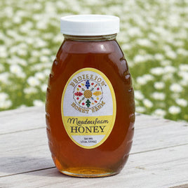 Meadowfoam honey in a 1 lb. container
